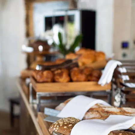 Hotell La Chevre D'or 5*