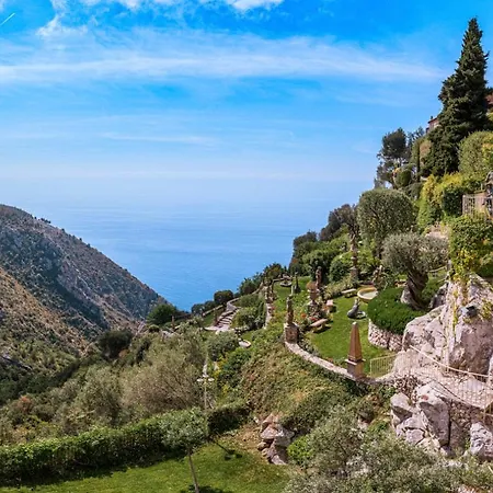 La Chèvre D'or Hotel 5*