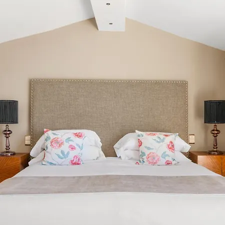 La Chevre D'or 5* אזה