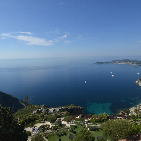 מלון La Chevre D'or