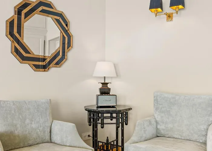 Hotel La Chevre D'or