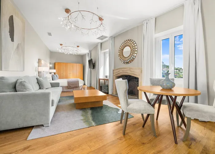 La Chevre D'or Hotel