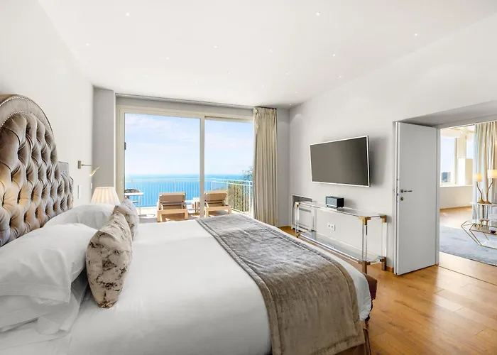 La Chevre D'or Hotel 5*